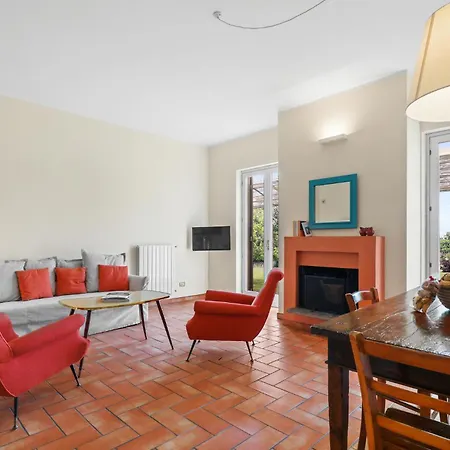 Stunning Apartment In Capranica Vt With Wifi Apartment