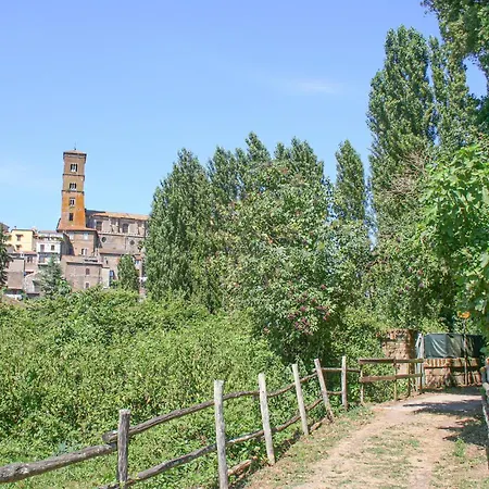Stunning Apartment In Capranica Vt With Wifi Capranica