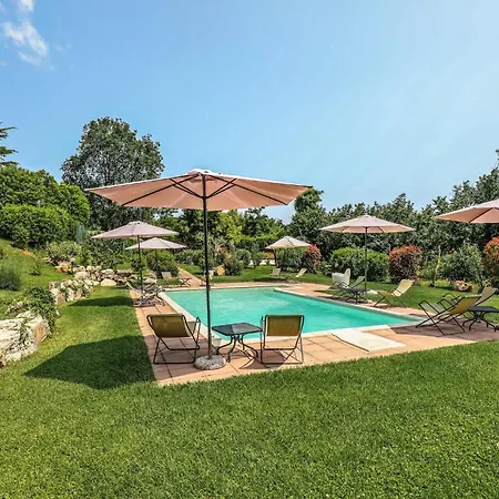 Stunning Apartment In Capranica Vt With Wifi Apartment *