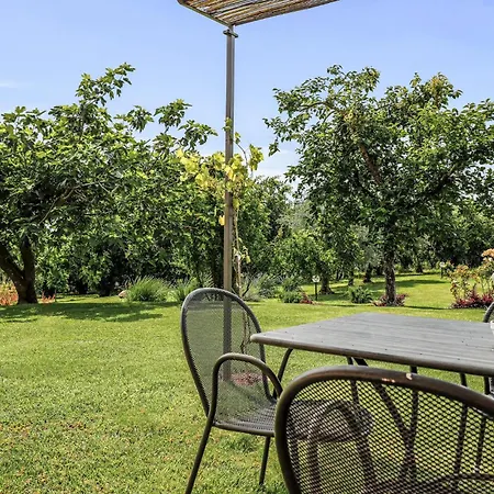 Apartment Stunning Apartment In Capranica Vt With Wifi *